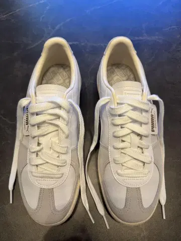 PUMA PALERMO 화이트 스니커즈