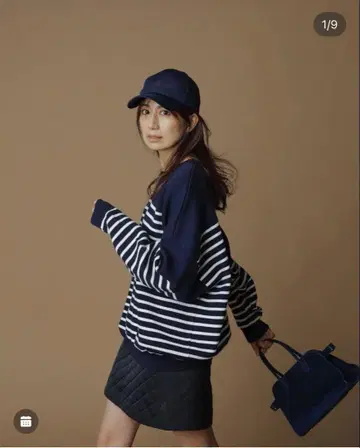 히가시하라 아키 프로듀스 FORME 네이비 x 화이트 스트라이프 니트