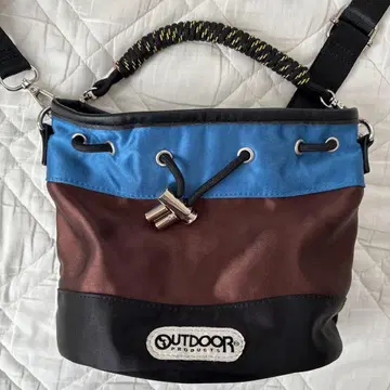 OUTDOOR PRODUCTS 숄더백 or 핸드백