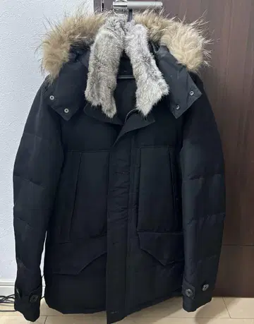 [ journal standard ] 퍼 달린 블랙 다운 자켓