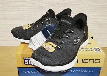 새상품 SKECHERS Slip-Ins 블랙 스니커즈