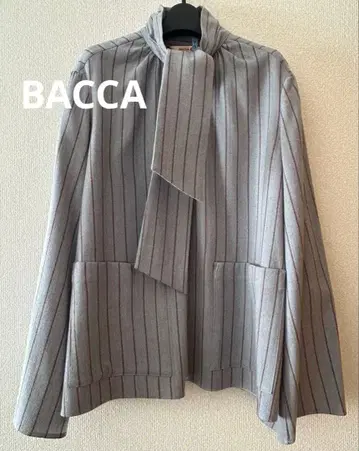 BACCA 보타이 그레이 스트라이프 자켓