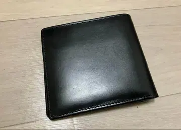 새상품급 [화이트하우스콕스 브라이들 지갑] 접이식 지갑 블랙