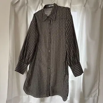JEANASiS 기하학 패턴 벌룬 슬리브 셔츠