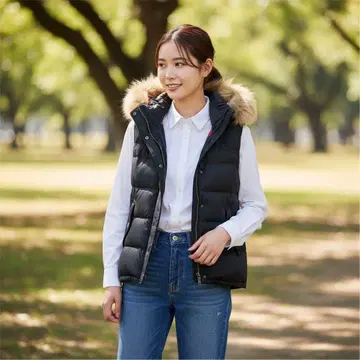 블루 레이블 크레스트브릿지 다운 베스트