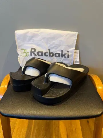 [ 미사용 새상품 ] 라쿠바키 이지 샌들 블랙 여성용 L 사이즈 25cm