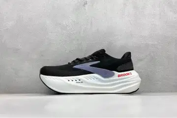 [아버지의 정리품] BROOKS 블랙/화이트 스니커즈