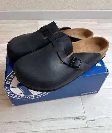 BIRKENSTOCK 보스턴 샌들 블랙