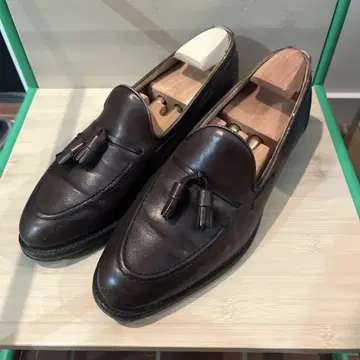 CLEANEY & SONS 브라운 태슬 로퍼 사이즈 8