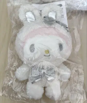 [ 새상품 ] 산리오 포근포근 스노우 토끼 마이멜로디 마스코트 홀더