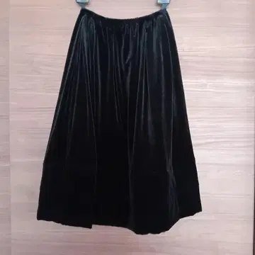 [ FOXEY NEW YORK ] 벨로아 충전솜 스커트 사이즈 42 블랙