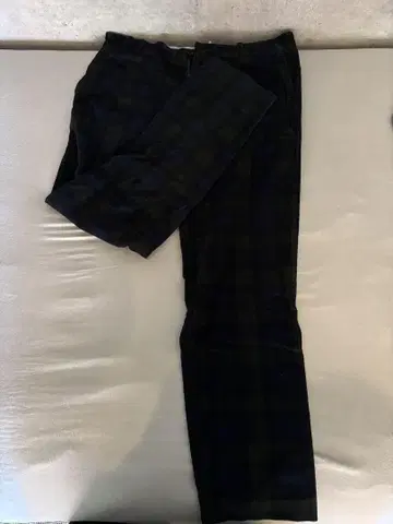 TOMMY HILFIGER 슬림핏 슬랙스 33/30