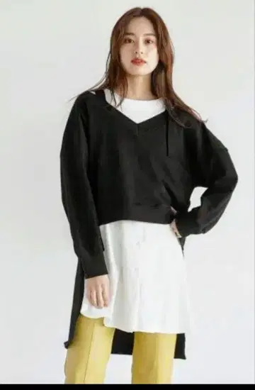 LASUD 도킹 티셔츠 레이어드 스타일 트레이닝복 블랙 튜닉