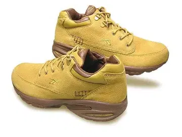 Reebok DMXMax Brown Suede Walking Shoes
