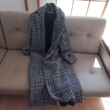 체크 무늬 롱 코트 하운드투스