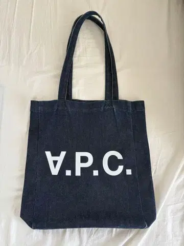A.P.C. 토트백 데님