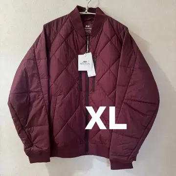 미사용 유니클로 화이트 마운티니어링 하이브리드 다운 자켓 XL