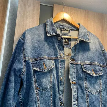 새상품급 ZARA 자라 데님 자켓 남성용 블루 파랑 L 사이즈