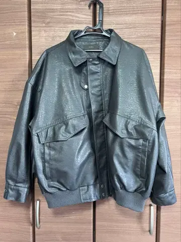 CLEL 빈티지 디자인 인조 가죽 블루종 차콜 sizeS