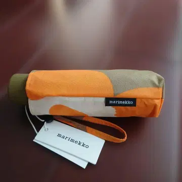 [ 미사용 새상품 ] marimekko 접이식 우산