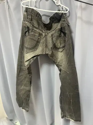 데미지 가공 그레이 스키니 데님 팬츠 F.U.S.A.I