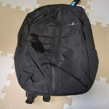 [ 새상품 ] 에네스베 백팩 블랙