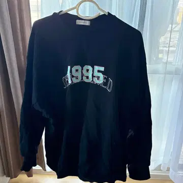 PAGEBOY 블랙 맨투맨 1995