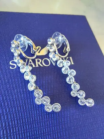 새상품 SWAROVSKI Fidelity 클립 귀찌 스와로브스키