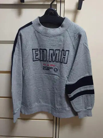 에디짱 로고 그레이 트레이닝복