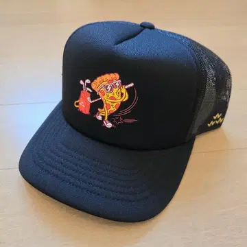 BIRDS OF CONDOR 메쉬 캡 SNAPBACK