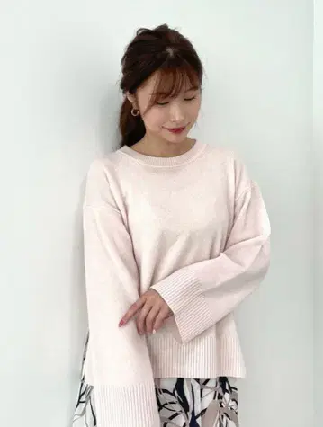 Stola. 핑크 니트
