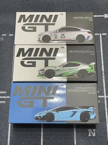 minigt 3대 리버티 워크 M4 GR 수프라 아 벤타도르