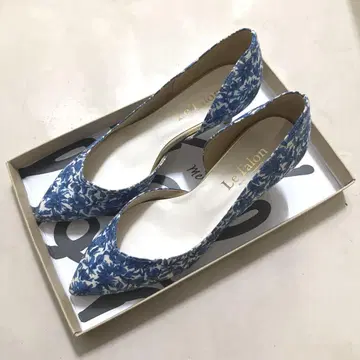 LETALON V 커팅 사이드 오픈 펌프스 블루 23cm