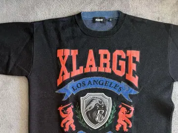 XLARGE 로고 스웨터 블랙