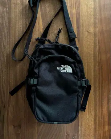 THE NORTH FACE 볼더 미니 숄더 블랙