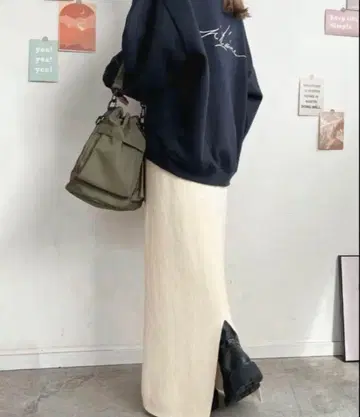 마치 담요를 두른 듯한 따뜻함. 속기모 니트 롱 스커트