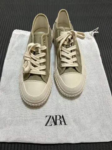ZARA 올리브 그린 스니커즈