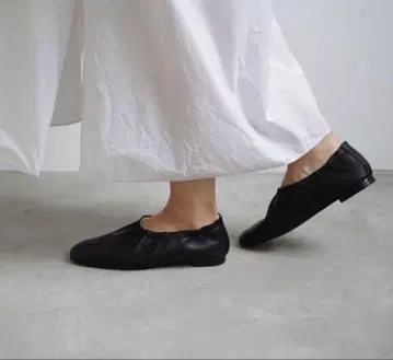 새상품급 BEAUTIFUL SHOES BALLET SHOES 24cm