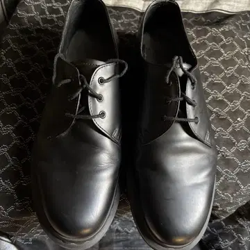 [새상품급] Dr. Martens 3홀 슈즈 1461 28cm