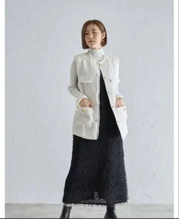 노스탤지어 카라미 트위드 프린지 베스트