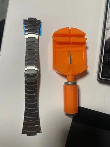 TISSOT PRX 40mm용 스테인리스 스틸 벨트입니다.
