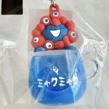 먀쿠먀쿠 워터 인 키링 키홀더 만박