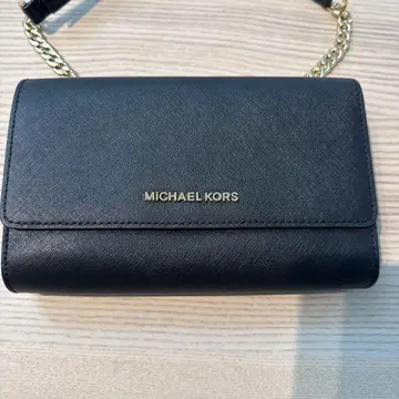 MICHAEL KORS 블랙 숄더백 가격 인하 협상 가능합니다!