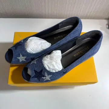 힐즈아베뉴 데님 별 자수 펌프스 23.5cm 일본제