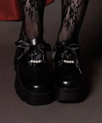 axes femme 레이스업 슈즈 L 블랙