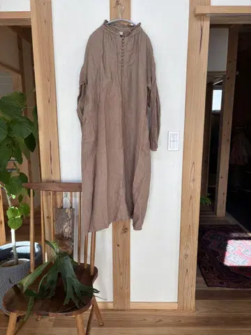 TSUHARU 린넨 원피스