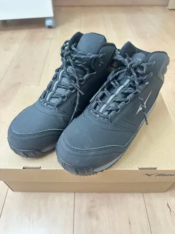 MIZUNO 미즈노 스노우 케이프 2 [ 설상 대응 방수 윈터 신발 ]