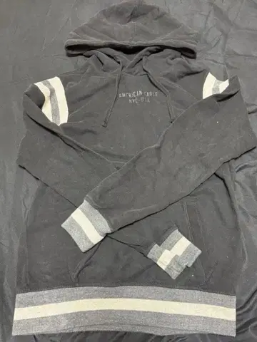 AMERICAN EAGLE 스트라이프 후드티 XS 블랙