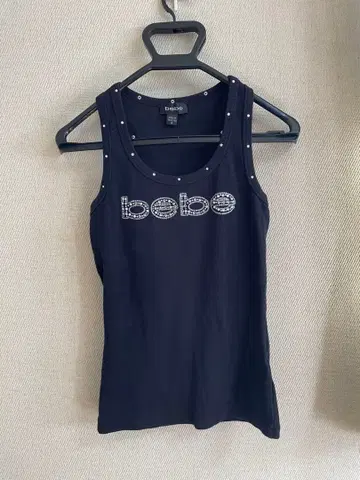 bebe 탱크탑 스톤 장식 M 블랙