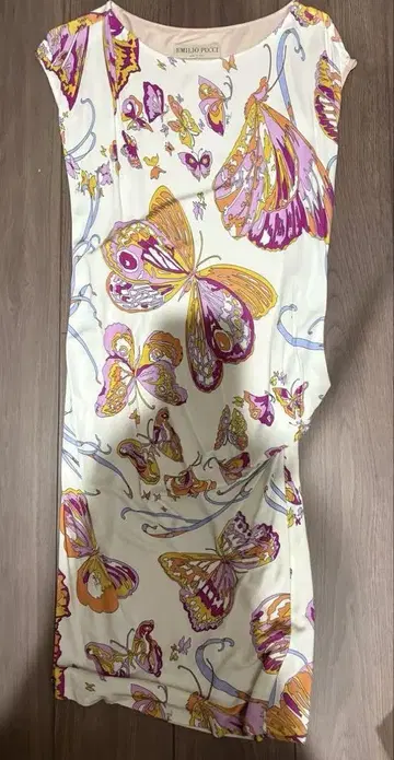 EMILIO PUCCI 나비 패턴 슬리브리스 무릎 기장 원피스